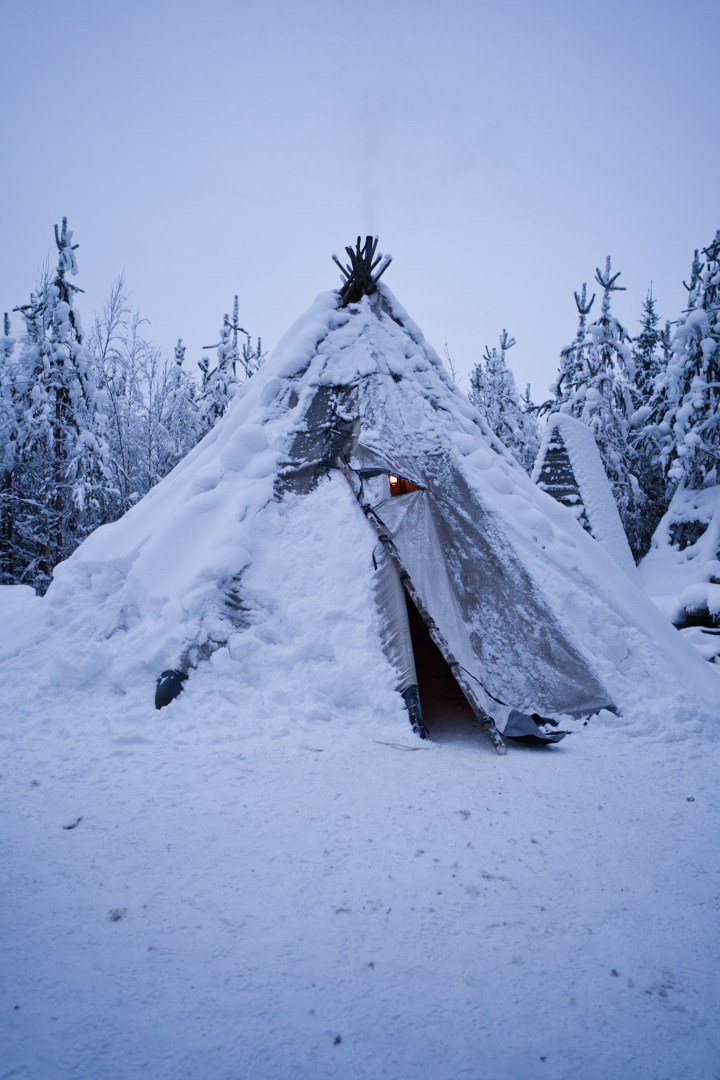 Отвъд Северния полярен&nbsp;кръг